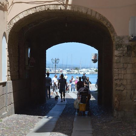 B&B Gaudi Alghero Extérieur photo